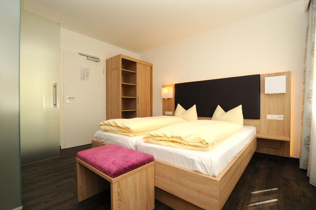 Hotel Ritter تيتنانغ الغرفة الصورة
